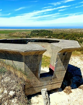 Bunkeren Tirpitz og en kanonstilling ved Fanø.