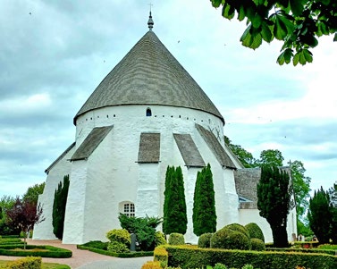 Østerlars Rundkirke på Bornholm. Foto: Tue Schou Pedersen.