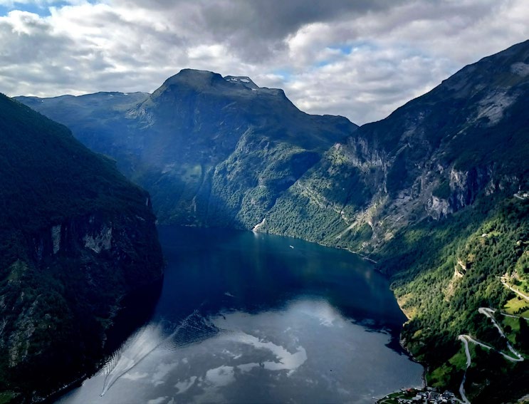 Geirangerfjorden i det vestlige Norge. Foto: Tue Schou Pedersen.