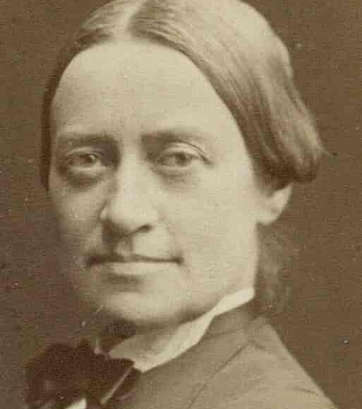 Nathalie Zahle (1827-1913) var en forkæmper for kvinders ret til uddannelse og selvstændighed. Hun grundlagde i 1877 en pigeskole 'N. Zahles Skole' i København. Foto: Det Kongelige Bibliotek.