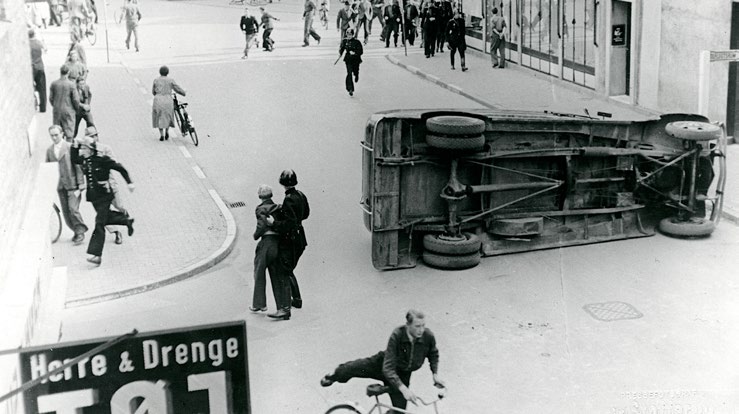 Uroligheder i Odense i august 1943. Foto: Nationalmuseet.